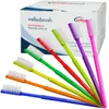 A box of disposable toothbrushes with several toothbrushes fanned out in front of it. Produktbild-Vorschau