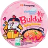 A top-down view of a pink ramen cup with cartoon graphics and text. Produktbild-Vorschau