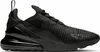 A black Nike sneaker shown from the side. Anteprima dell’immagine prodotto