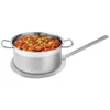 A stainless steel induction adapter plate with a pot of chili on top, isolated on a white background. Náhled obrázku produktu