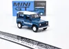 Land Rover Defender 90 County Wagon Stratos Blue - Mini GT Voir les images du produit 6