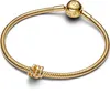 A gold-colored Pandora bracelet with a charm and clasp. Produktbild-Vorschau