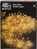 The image shows the packaging of LED cluster lights, with a coiled string of lights displayed on the front. Produktbild-Vorschau