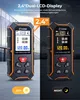 Two laser distance meters are shown, one in a bright setting and one in a dark setting, to illustrate the dual-LCD display feature. Produktbild-Vorschau