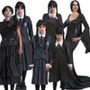 Morticia Addams Kostüm Halloween Kleid schwarz für Damen Gr. S-XL Lizenz-Kostüm Halloween Fasching Karneval Mottoparty Gruppenkostüm Familienkostüm Anteprima dell’immagine prodotto