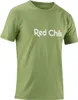 Olivenfarbenes T-Shirt von RedChili mit weißem Logo auf der Vorderseite.