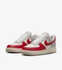 Nike Air Force 1 '07 LV8 "Light Iron Ore Gym Red" Rot/Grau, Produktbild-Vorschau 5
