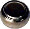 A close-up, top-down view of a silver coin-like object with a dark center. Anteprima dell’immagine prodotto