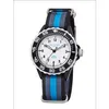 A close-up studio shot of a children's watch with a striped NATO strap. Anteprima dell’immagine prodotto