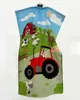 A children's hooded towel with a farm scene design. Anteprima dell’immagine prodotto