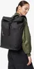 A woman wearing a backpack. Voir les images du produit