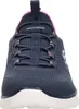 Front view of a blue sneaker with pink accents. Náhled obrázku produktu