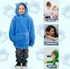 Blauer übergroßer Fleece-Kapuzenpullover mit Tierohren an einem Kind, mit drei kleineren Bildern, die Kinder in ähnlichen Kapuzenpullovern beim Spielen, Schlafen und jederzeit zeigen Anteprima dell’immagine prodotto