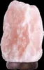 A pink Himalayan salt lamp on a wooden base against a black background. Náhled obrázku produktu