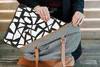 MuchoWow® Laptop Hülle 15 Zoll Muster - Geometrisch - Weiß Produktbild-Vorschau 7