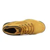 A single tan Timberland boot is shown from a top-down perspective against a white background. Náhled obrázku produktu