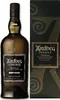 A bottle of Ardbeg Uigeadail Islay Single Malt Scotch Whisky and its gift box. Produktbild-Vorschau