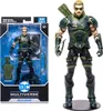 A DC Multiverse Green Arrow action figure in its packaging and displayed on a stand. Náhľad obrázku produktu