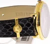 Close-up of a watch strap and case. Produktbild-Vorschau