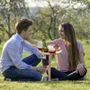 Tragbarer Outdoor Weintisch aus Holz mit Weinglashalter Produktbild-Vorschau 11