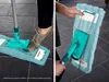 Collage showing a person using a mop and a close-up of a mop head. Produktbild-Vorschau