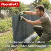 A man is installing a privacy screen on a fence. Produktbild-Vorschau