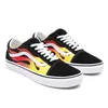 A pair of black Vans Old Skool sneakers with a flame design. Náhled obrázku produktu