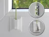 A white mounting plate with a green cord attached, shown near a window frame. Insets show close-ups of the mounting plate and how the cord is held. Produktbild-Vorschau