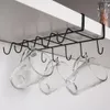 Praktický černý kuchyňský věšák na hrnky - snadná montáž Náhled obrázku produktu 2