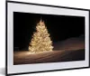 MuchoWow® Gerahmtes Poster Ein beleuchteter Weihnachtsbaum Produktbild-Vorschau 1