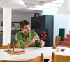 LEGO Botanicals Pflaumenblüte - Pflegeleicht - Kreatives Produktbild-Vorschau 43