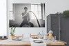 MuchoWow® Poster Eine Frau trainiert mit zwei Seilen Produktbild-Vorschau 3