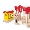 Hape Bahnhof mit Aufnahmefunktion und Beleuchtung E3702 Produktbild-Vorschau 3