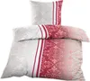 A folded duvet and pillowcase set with a red and beige ornate pattern. Produktbild-Vorschau
