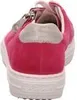 A rear view of a pink sneaker. Voir les images du produit