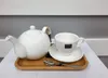 Théière Wilmax 1100 ml Olivia, porcelaine blanche Voir les images du produit 6