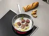 WMF Profi patelnia 28 cm indukcja, patelnia ze stali Podgląd zdjęcia produktu 6