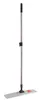 A flat mop with a silver handle and a gray mop head, shown against a white background. Anteprima dell’immagine prodotto
