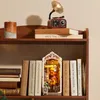 Rolife 3D-Holz-Puzzle Book Nook 'Holiday Café' Produktbild-Vorschau 18