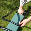 Outsunny Tabouret de Jardin Pliable agenouilloir de Jardin Voir les images du produit 9