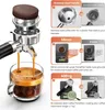 Collage of images showing an espresso machine portafilter and comparisons of different portafilter sizes and capacities. Produktbild-Vorschau