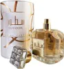 A perfume bottle and its packaging are displayed with a decorative ring. Anteprima dell’immagine prodotto