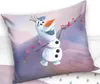 Olaf the snowman from Frozen is depicted on a pillow with a mountainous background and falling leaves. Produktbild-Vorschau