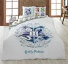 Set di biancheria da letto bianca con stemma blu di Anteprima dell’immagine prodotto 4