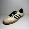 Adidas Sneakers ID0478 in Beige color size 40 Voir les images du produit 25
