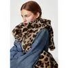 PRECORN Damen Winterschal XXL Oversized Leopardenmuster Produktbild-Vorschau 2
