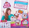 The back of the packaging for a ZURU Pets Alive toy pug that dances. It shows a girl interacting with the toy and highlights its features. Voir les images du produit