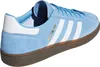 A close-up side view of a blue Adidas sneaker. Anteprima dell’immagine prodotto
