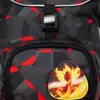 A close-up view of a backpack with a geometric pattern and a decorative patch. Anteprima dell’immagine prodotto