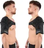 Two identical images of a man wearing a black shoulder brace, facing each other. Anteprima dell’immagine prodotto